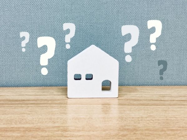 雨戸とシャッターはなにが違う？それぞれの特徴やメリットを解説