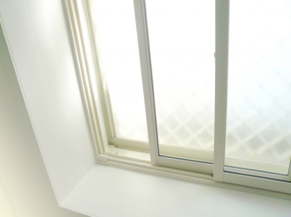 二重窓にすると防犯効果は高まる？仕組みやさらに高める方法を解説